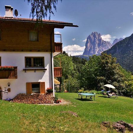 Apartment Larjei St. Ulrich in Gröden Exterior foto